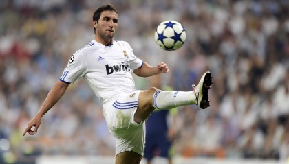 开云体育官网登入-赛场虚拟现实体验：车迷的沉浸式冒险，虚拟仿真赛道