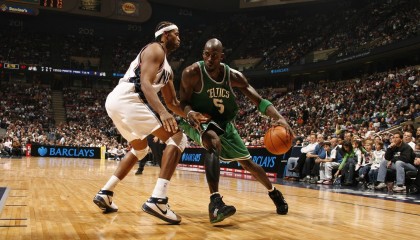 开云体育网站入口-冠军拼图：总冠军争夺战的关键因素，冠军拼图英文